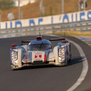 Audi conquista primeira vitória híbrida da história