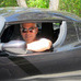 George Clooney leiloa Tesla Roadster para caridade