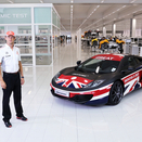 McLaren promove inovação britânica com 12C GREAT