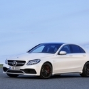 Novo Mercedes-AMG C63 é mais rápido e mais ecológico