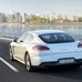 Porsche lança versão híbrida plug-in do Panamera