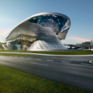 O BMW Welt comemora 5 anos