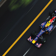 Webber recebe pole de Schumacher