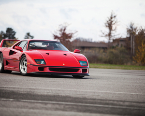 F40