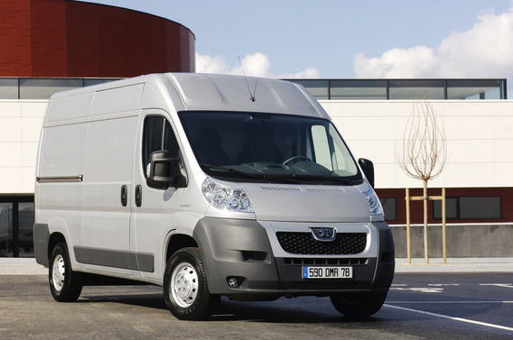 Peugeot Boxer 333 L2H1 2.2 HDi