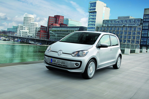 Volkswagen up!  1.0 white up! four-door