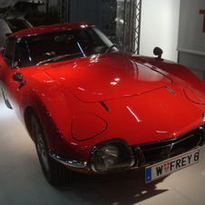 Toyota 2000 GT