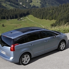 Peugeot 5008 2.0 HDi Sport