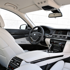 BMW 750i xDrive