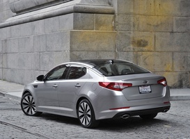 Kia Optima 2.0 CVVL petrol