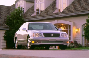 Lexus LS400