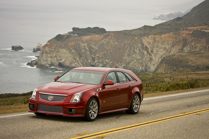 Cadillac CTS-V Sport Wagon Automatic