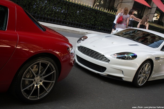 Mercedes-Benz SLS-Class