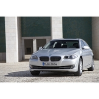 BMW 528Li