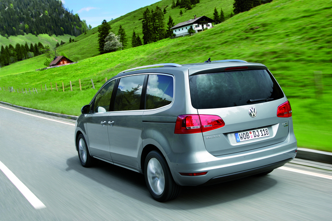 Volkswagen Sharan 2.0I TDI DSG6 BlueTDI 170hp Highline