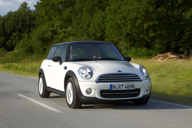 MINI (BMW) Cooper D AT