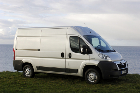 Peugeot Boxer Cabina Simples 335 L2 2.2 HDi