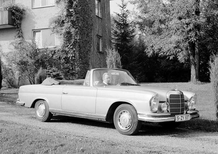 Mercedes-Benz 280 SE Cabriolet