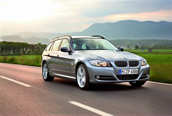 BMW 330d Touring Edition Lifestyle xDrive