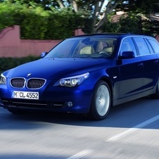 BMW 525d Touring Executive (E61)