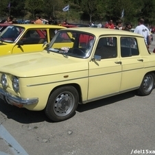 Renault 8