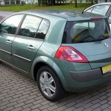 Renault Megane II Hatchback 1.4 16v