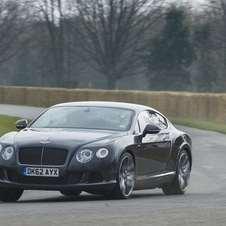 Les voitures Continental GT Speed Convertible et Speed 8 du Mans et leurs 325 km/h seront les vedettes du Festival de la Vitesse