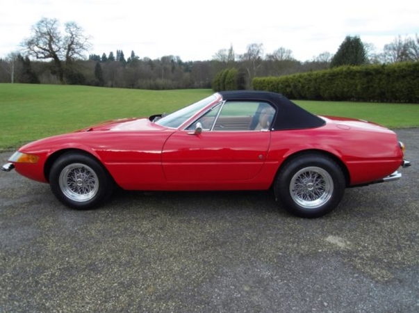 Ferrari 365 GTB4 Daytona Spider