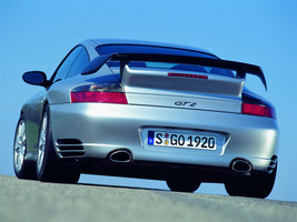 Porsche 911 GT2