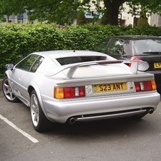 Lotus Esprit V8