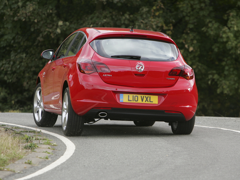 Vauxhall Astra Hatchback 1.3 CDTi ecoFLEX Exclusiv