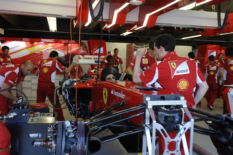 Os pilotos da Ferrari obtiveram um 5º e 10º lugar no Grande Prémio do Canadá