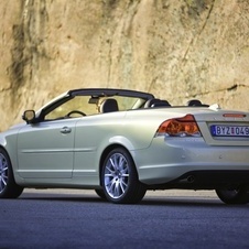 Volvo C70 T5