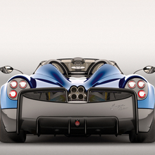 Pagani Huayra Roadster