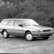 Toyota Camry 3.0 V6 24v GXi Estate