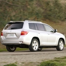 Toyota Highlander Base 4X4