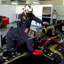 Raikkonen Takes to the Track for the First Time for Lotus