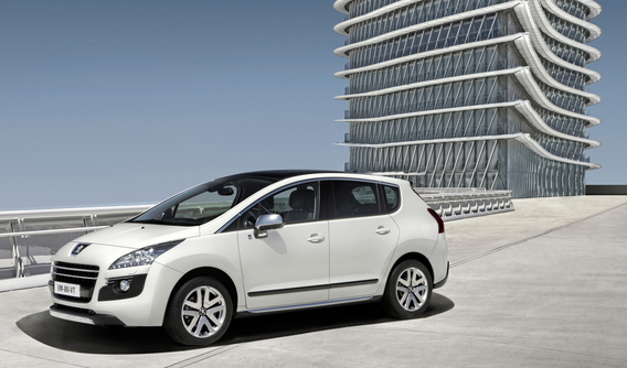 Peugeot 3008 Roland Garros 1.6 HDi CVM6