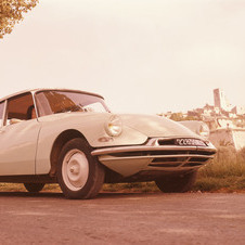 Citroën DS 19