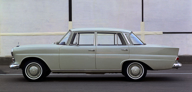 Mercedes-Benz 200 D