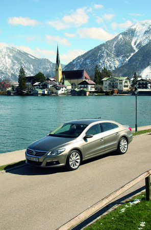 Volkswagen CC 2.0 TDI DSG BlueMotion