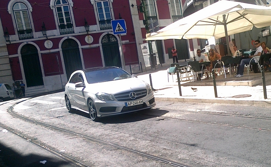 O anúncio do Mercedes-Benz Classe rodado em Portugal será emitido pela primeira vez no próximo sábado dia 6 de outubro no Reino Unido