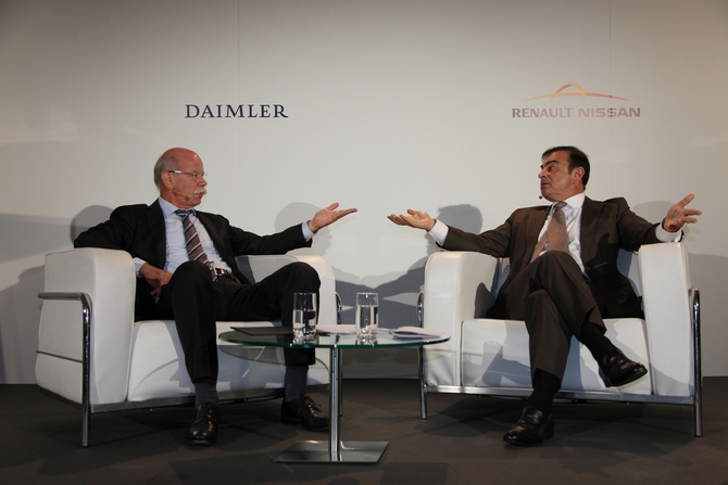 Daimler and Renault are partnering on new engines