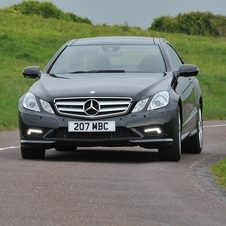 Mercedes-Benz E 250 Coupé CGI BE Auto