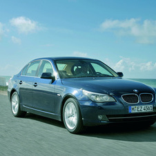 BMW 535i (US)