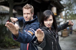 Vettel com a atriz Celina Jade