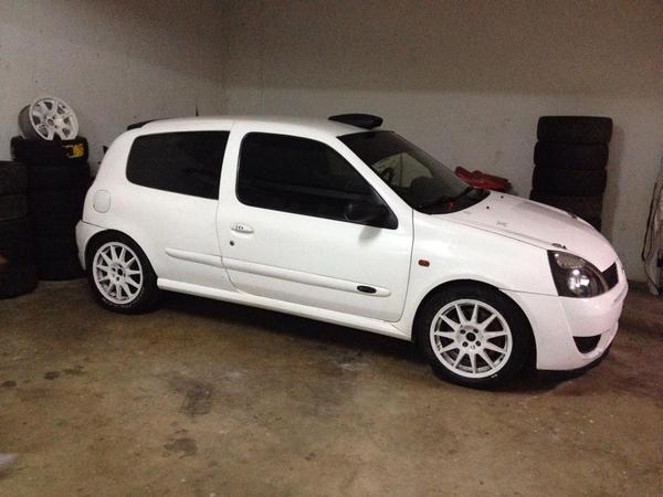 Renault Clio Renault Sport 2.0 16v