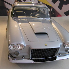 Ferrari 400 Superamerica Coupé Speciale Gianni Agnelli