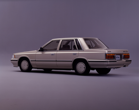 Nissan Laurel RD28 Grand Extra 