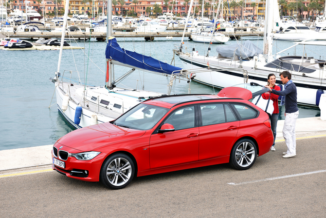 BMW 320d EfficientDynamics Touring